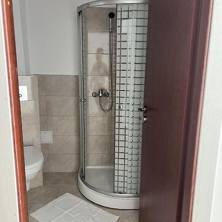 Hotel The Dot Mediaş Zewnętrze zdjęcie
