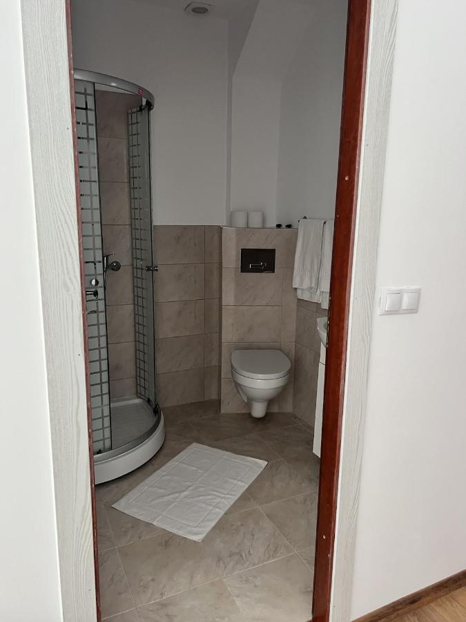 Hotel The Dot Mediaş Zewnętrze zdjęcie